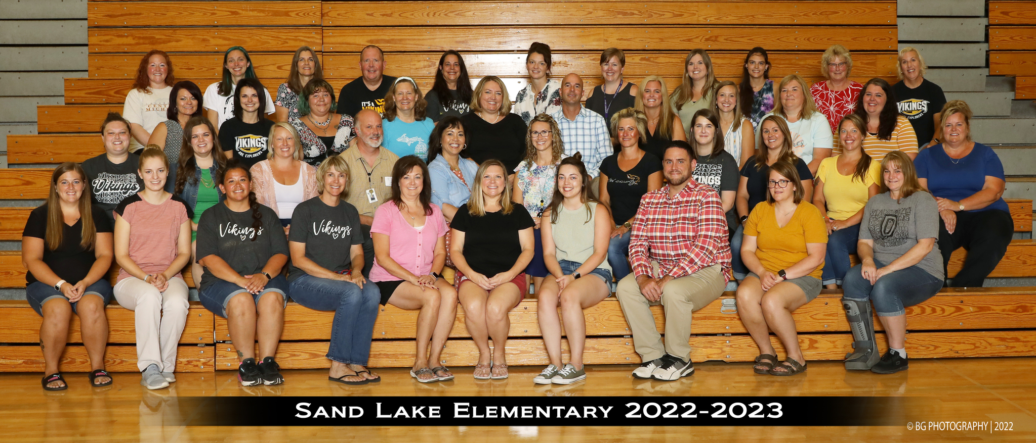 2019-20 Sand Lake Staff picture